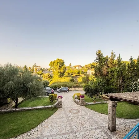 Harmony Garden Retreat Near Corfu Town דירה